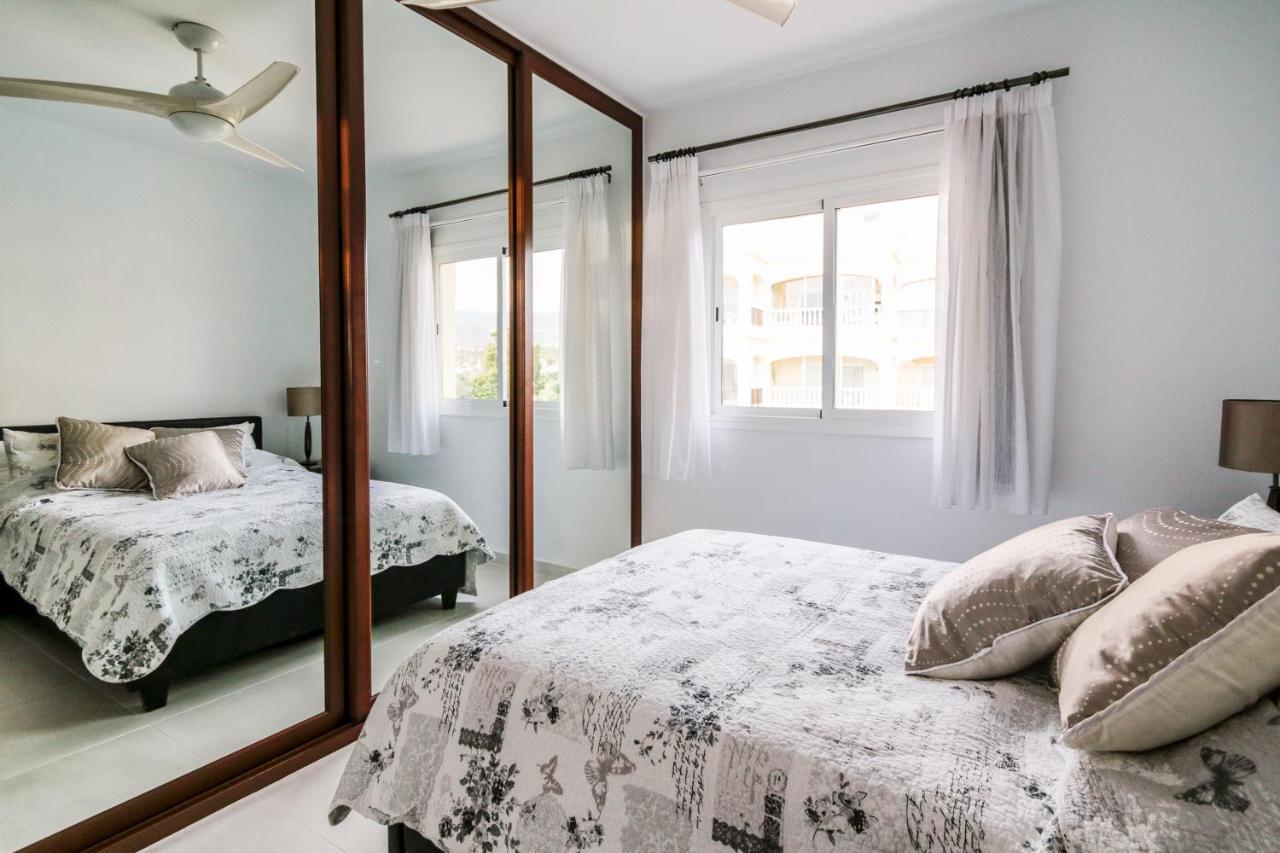 Golf View Apartment - Stunning Ocean View Golf Del Sur San Miguel de Abona Esterno foto