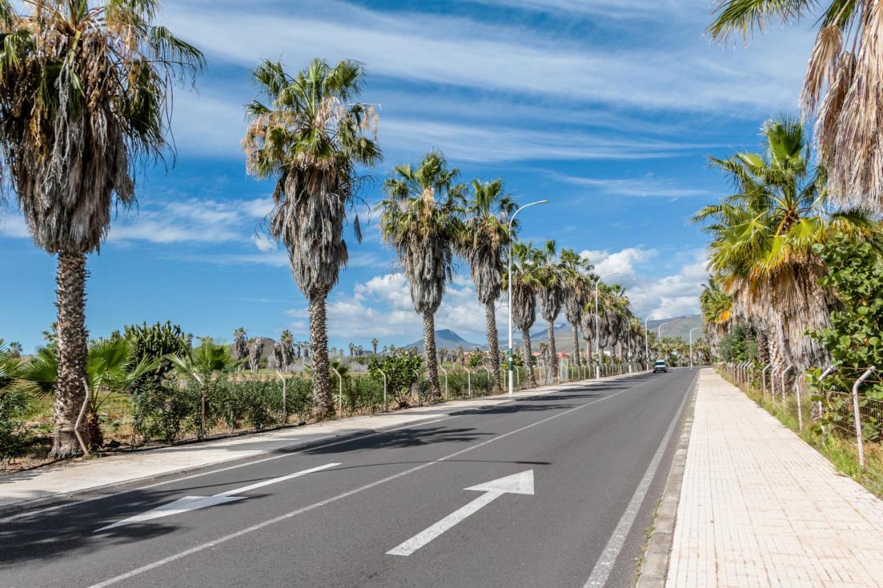 Golf View Apartment - Stunning Ocean View Golf Del Sur San Miguel de Abona Esterno foto