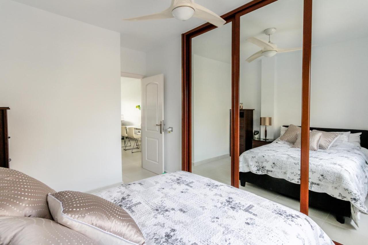 Golf View Apartment - Stunning Ocean View Golf Del Sur San Miguel de Abona Esterno foto