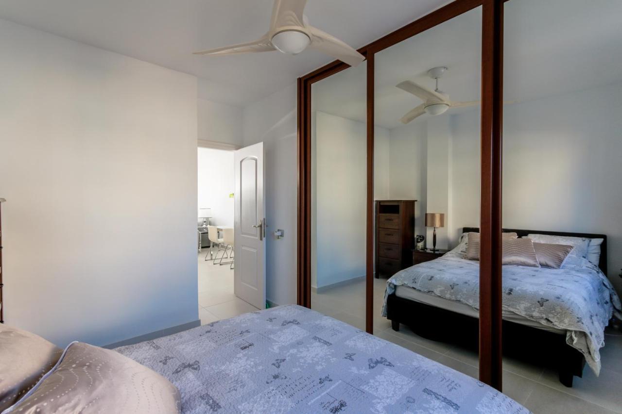 Golf View Apartment - Stunning Ocean View Golf Del Sur San Miguel de Abona Esterno foto