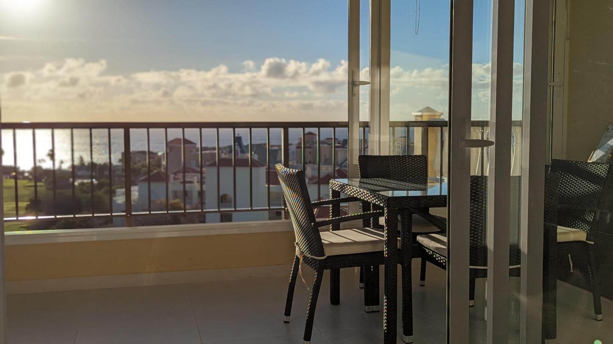 Golf View Apartment - Stunning Ocean View Golf Del Sur San Miguel de Abona Esterno foto