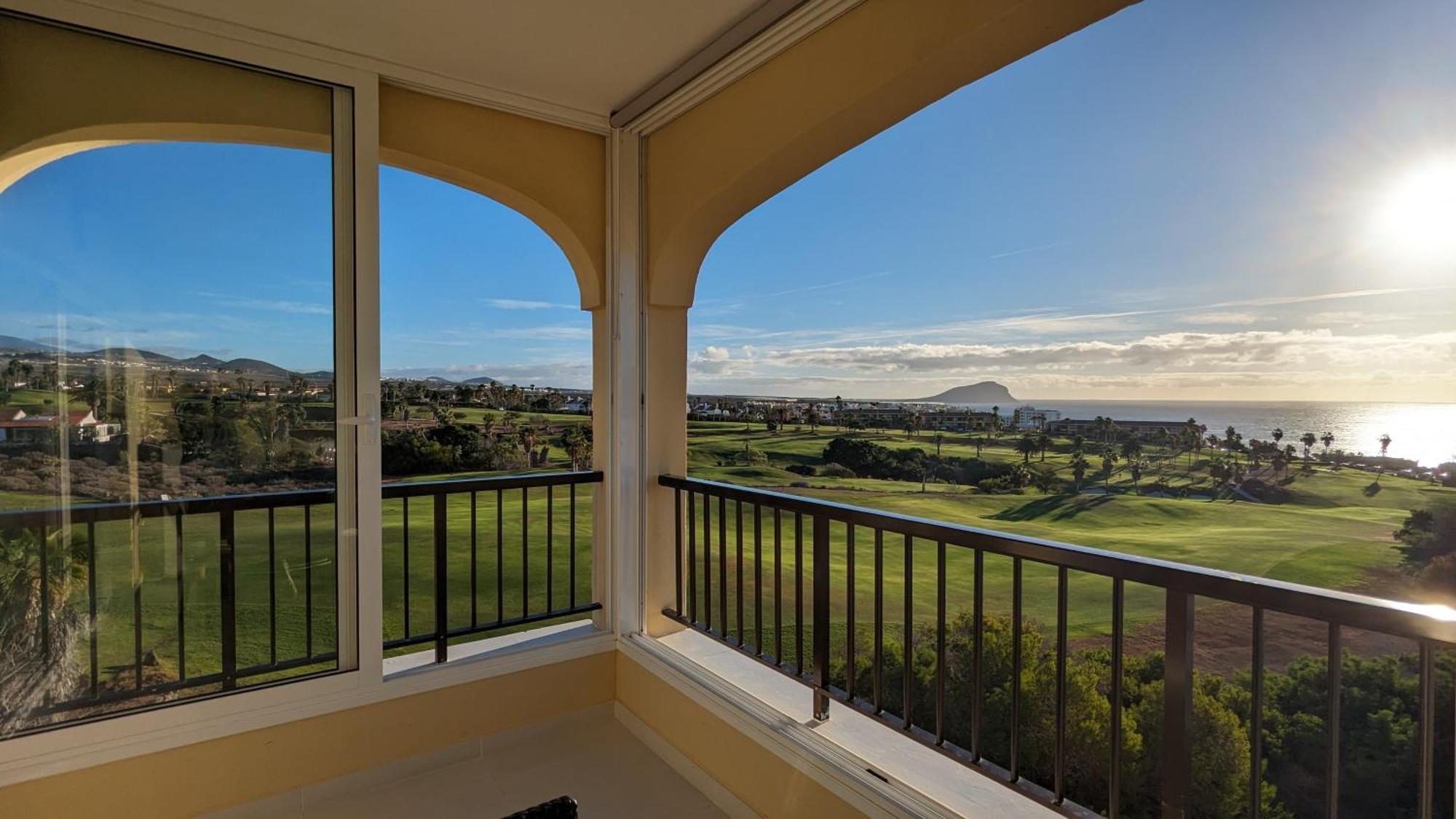 Golf View Apartment - Stunning Ocean View Golf Del Sur San Miguel de Abona Esterno foto